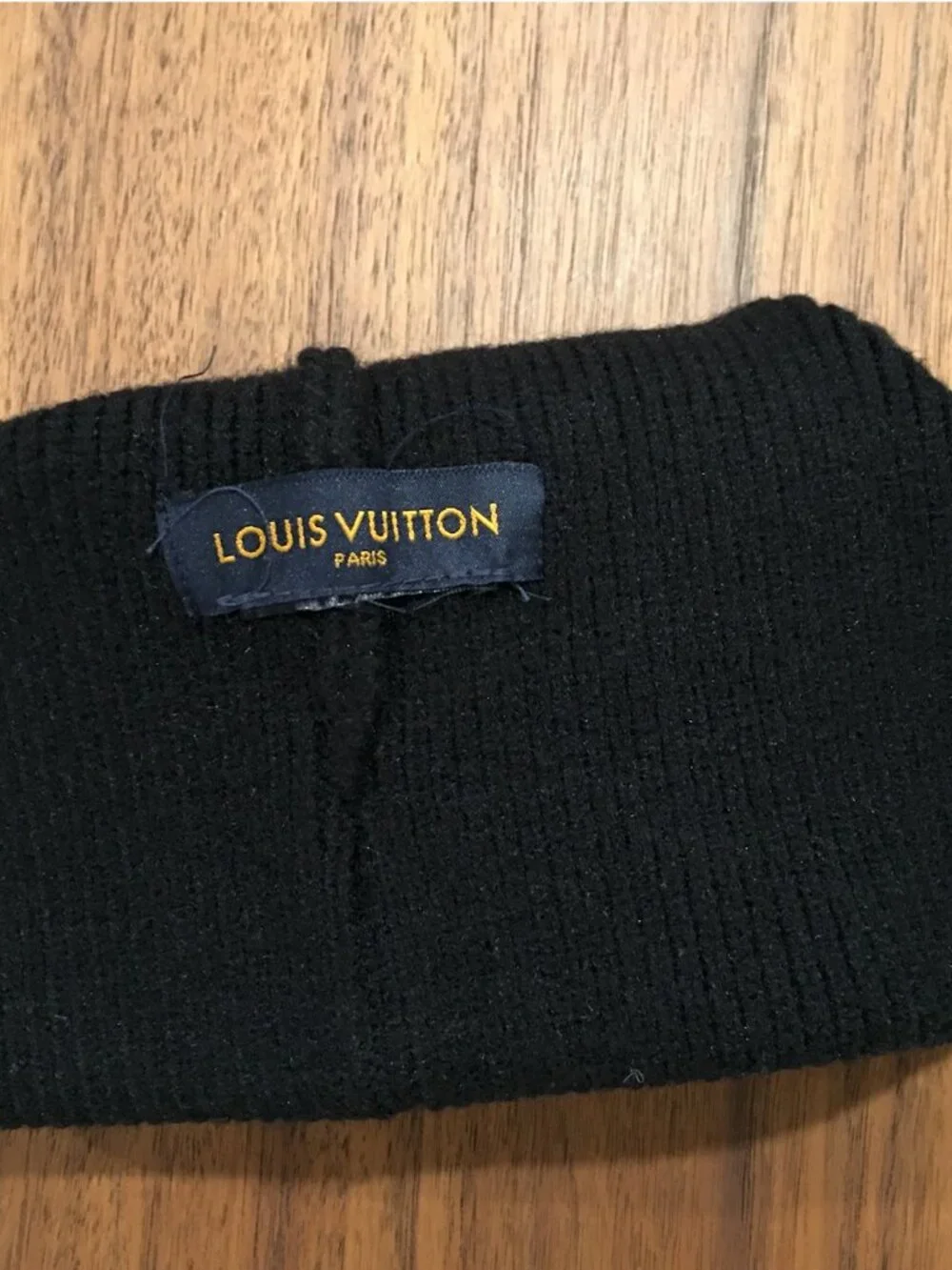 LV Headline Beanie Black